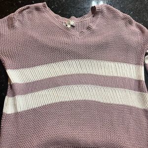 Striped sweater from pink rose